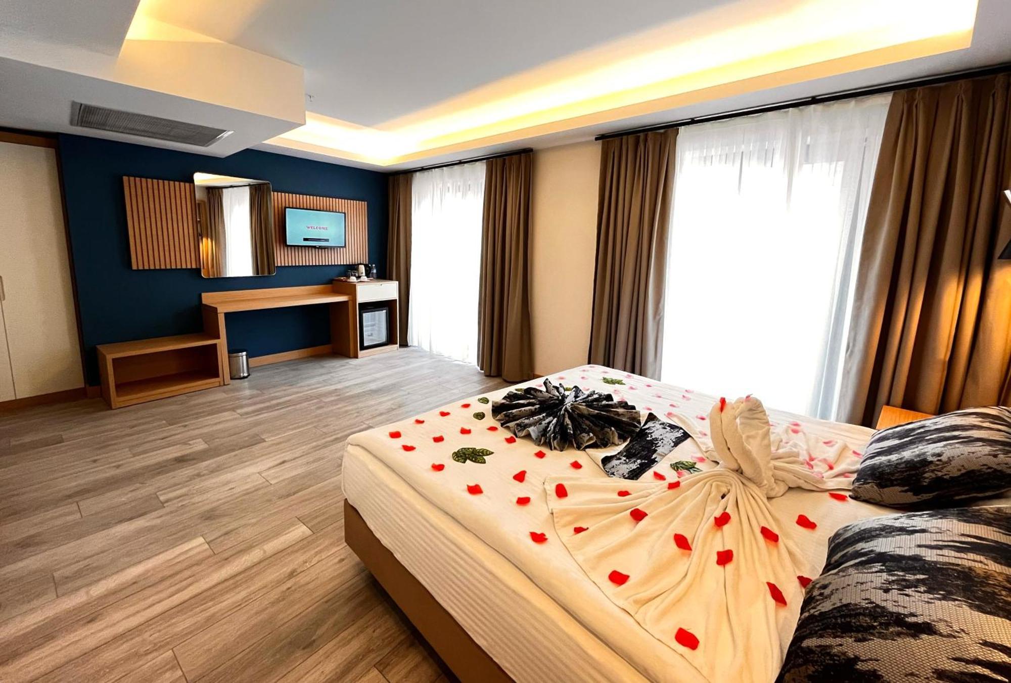 Downtown Sirkeci Hotel อิสตันบูล ภายนอก รูปภาพ