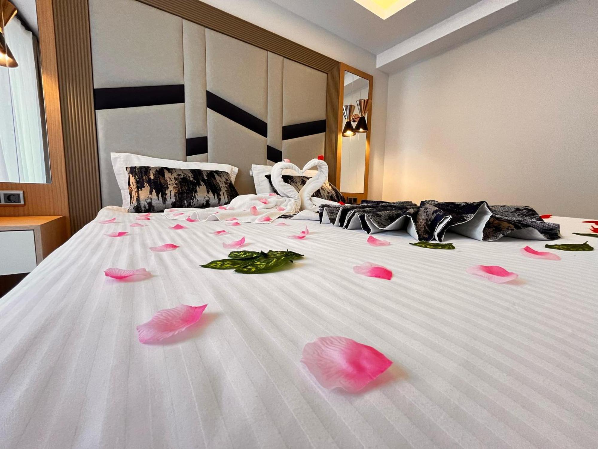 Downtown Sirkeci Hotel อิสตันบูล ภายนอก รูปภาพ