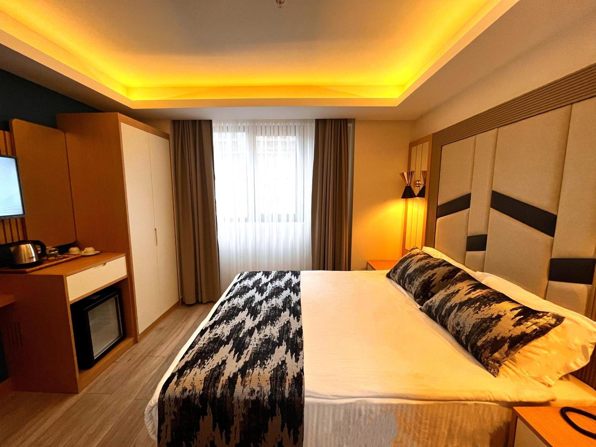 Downtown Sirkeci Hotel อิสตันบูล ภายนอก รูปภาพ