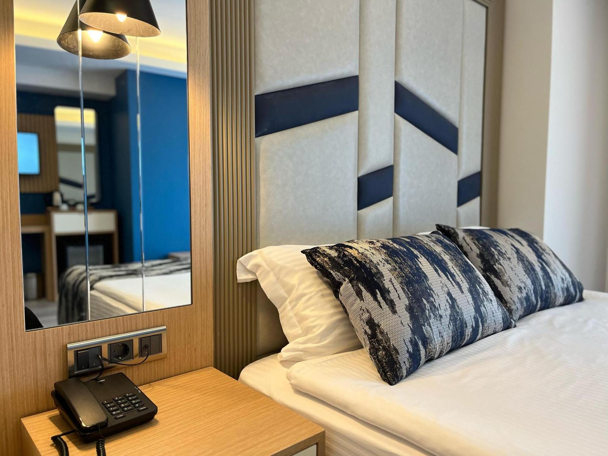Downtown Sirkeci Hotel อิสตันบูล ภายนอก รูปภาพ