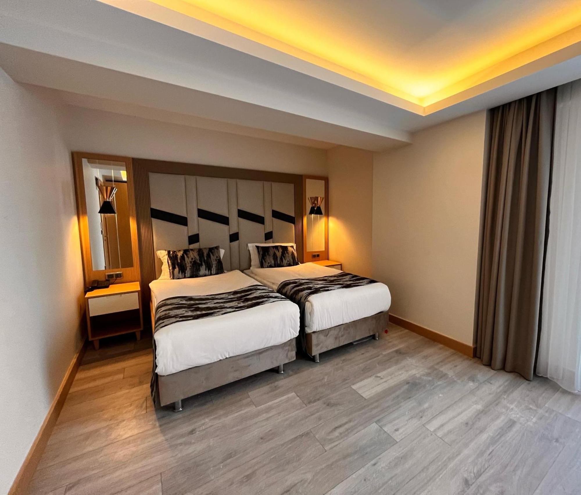 Downtown Sirkeci Hotel อิสตันบูล ภายนอก รูปภาพ